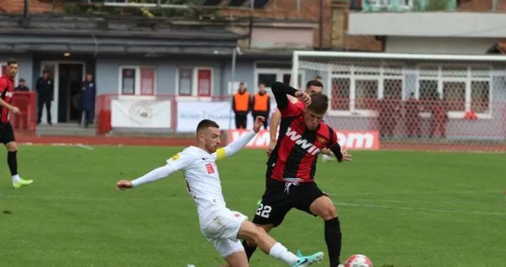 FK Sloboda - FK VeležAldin HrvanovićEdo Vehabović