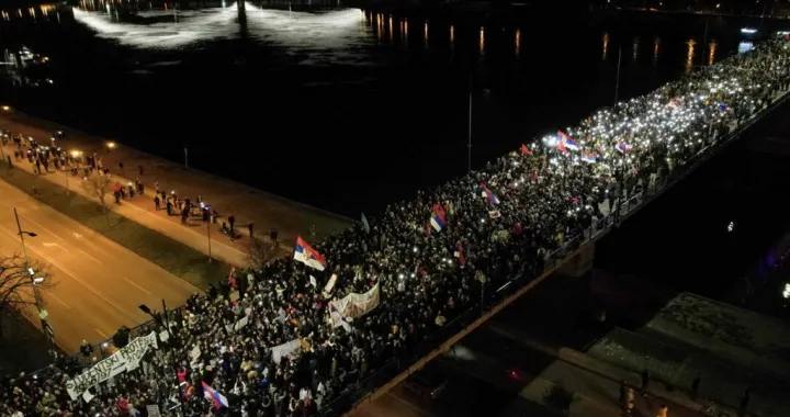 Beogradski studenti stigli u Novi Sad, studentski protesti/