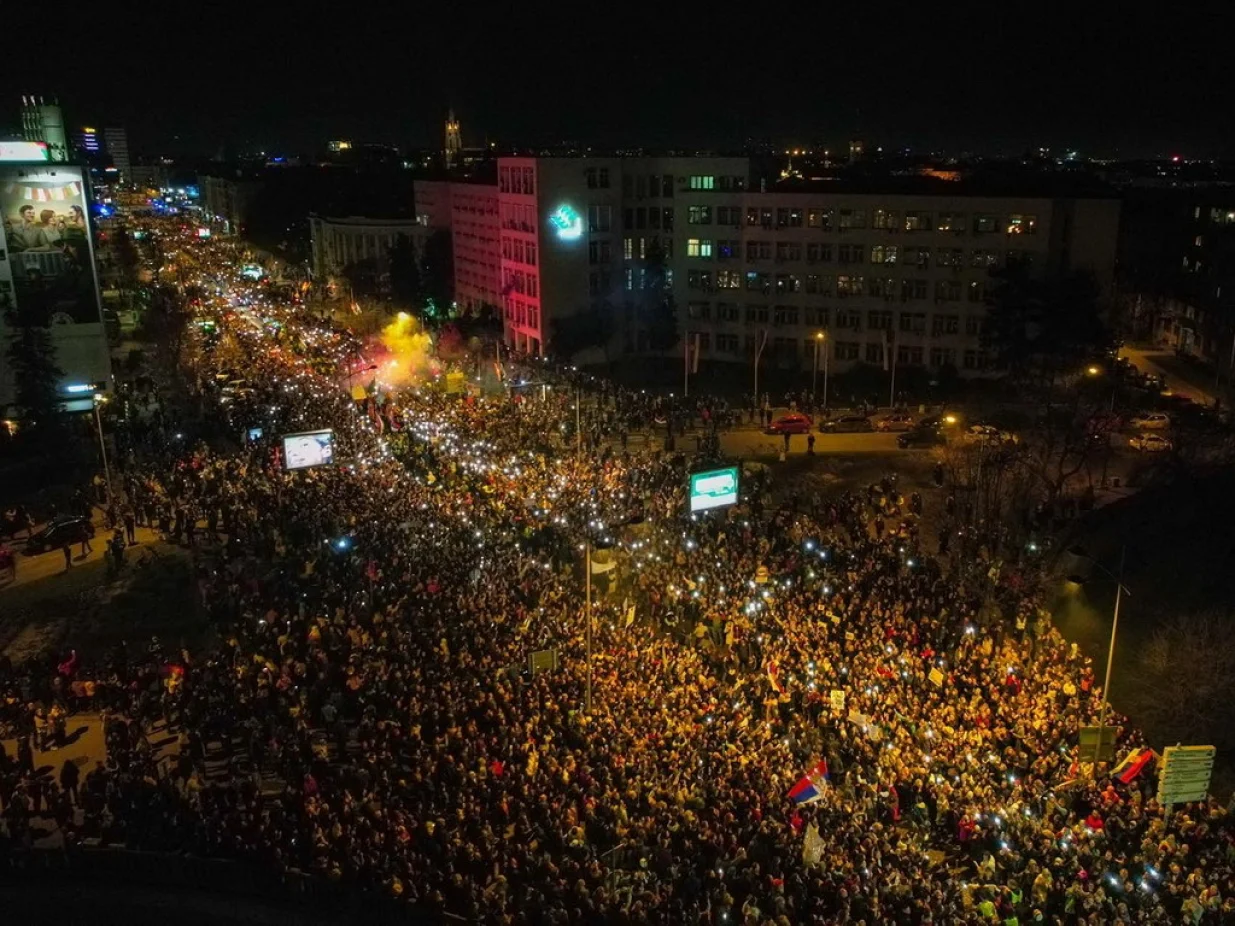 Beogradski studenti stigli u Novi Sad, studentski protesti/