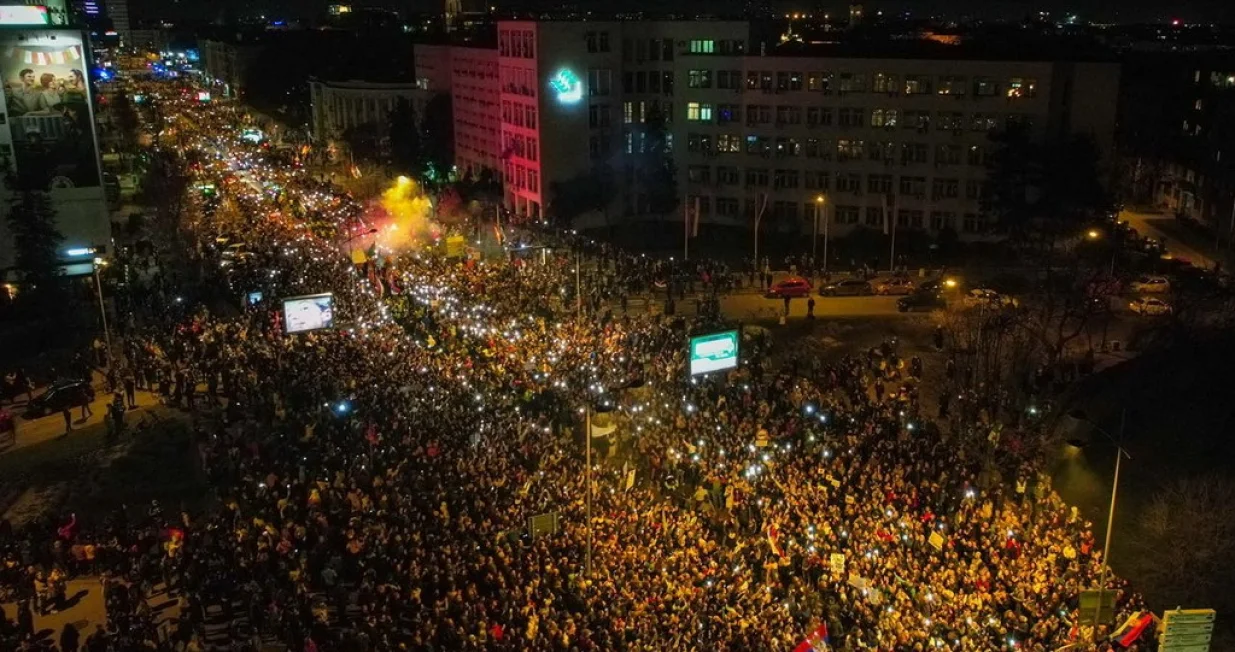 Beogradski studenti stigli u Novi Sad, studentski protesti/