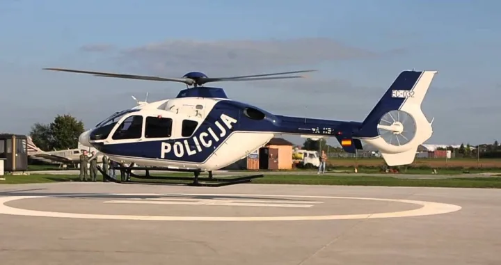 Policijski helikopter/