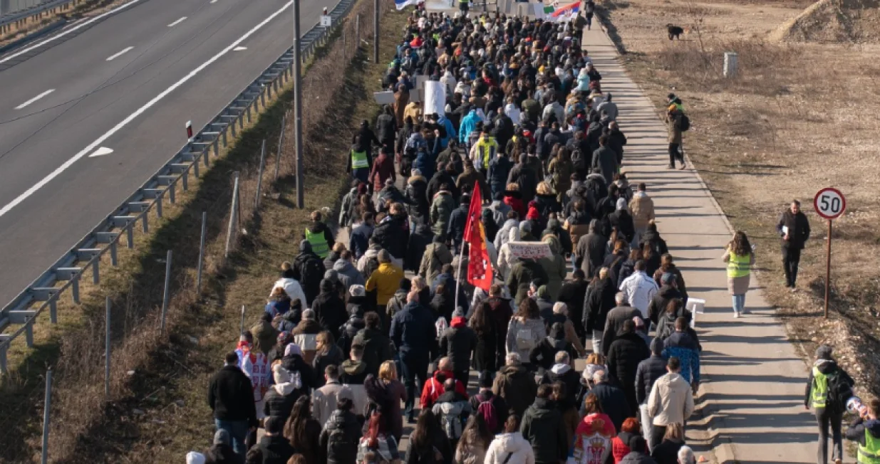 niš, studenti, blokada, protest, autoput, nadstrešnica//