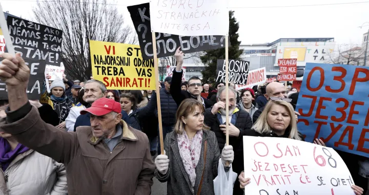 Protesti studenata Trg/Damir Deljo