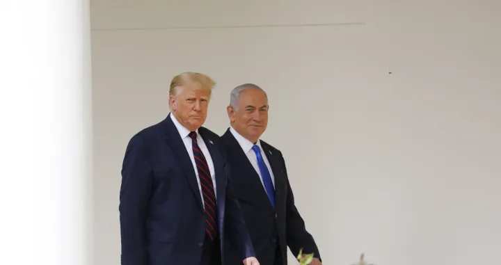 epa08671161 US President Donald J. Trump participates in the Abraham Accords Signing Ceremony between Israeli Prime Minister Benjamin Netanyahu, United Arab Emirates' Minister of Foreign Affairs and International Cooperation, Sheikh Abdullah bin Zayed Al Nahyan and Bahrain Foreign Minister Dr. Abdullatif bin Rashid Al Zayani, on the South Lawn of the White House in Washington, DC, USA, 15 September 2020. EPA/Gripas Yuri/Gripas Yuri