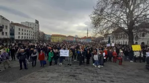 Veliki protest u Tuzli/Oslobođenje Portal/Oslobođenje Portal