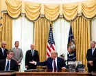 epa08646872 US President Donald J. Trump (C) participates in a signing ceremony and trilateral meeting with the President of the Republic of Serbia, Aleksandar Vucic (L), and the Prime Minister of the Republic of Kosovo, Avdullah Hoti (R), at the White House, in Washington, DC, USA, on 04 September 2020. EPA/ANNA MONEYMAKER/POOL/Anna Moneymaker/Pool