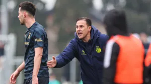 11.02.2025., Gradski stadion, Bjelovar - SuperSport Hrvatski nogometni kup, osmina finala, NK Bjelovar - GNK Dinamo.Arber Hoxha, trener Fabio Cannavaro Photo: Luka stanzl/PIXSELL