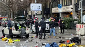 Automobilom (Mini Cooperom) se zabio u masu ljudi na protestu sindikata Verdi u Minhenu u Njemačkoj/Behlül Çetinkaya