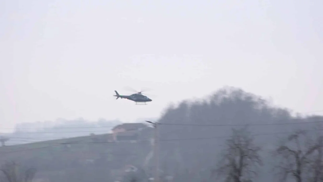 Helikopter uključen u potragu/K3