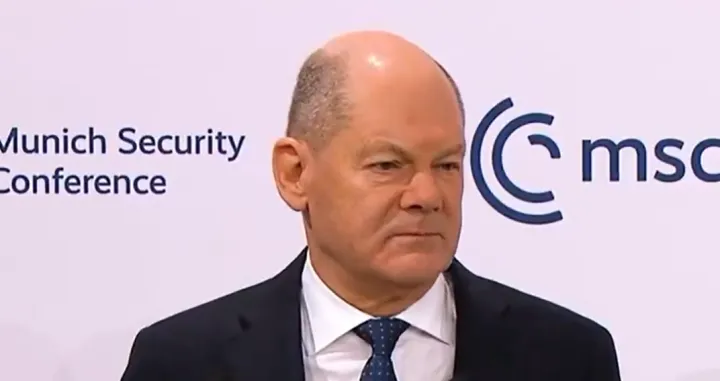 Olaf Scholz na Minhenskoj sigurnosnoj konferenciji/Screenshot