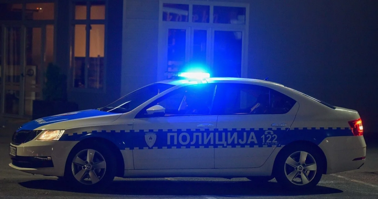 Policijsko auto//