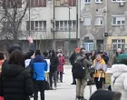 Mirno okupljanje građana na koje je pozvala neformalna grupa studenata HTP (Hoće l' ta promjena), u Hastahana Skate Parku u Sarajevu. Skup se organizuje u čast ubijenima Ineli Selimović i njenom sinu Tariku/Andrej Bjeloš