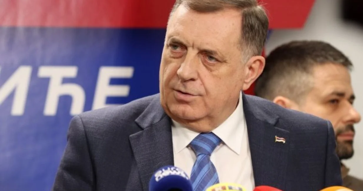 Milorad Dodik, press konferencija nakon sjednice Predsjedništva SNSD-a/