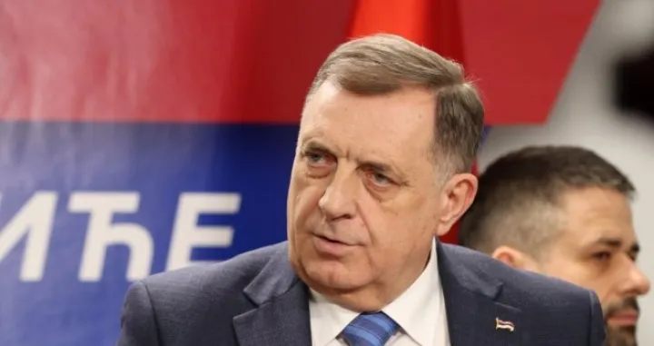 Milorad Dodik, press konferencija nakon sjednice Predsjedništva SNSD-a/