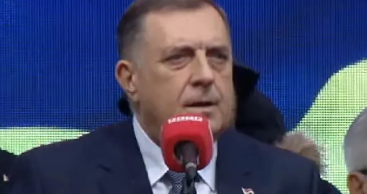 Dodik na mitingu u Banjoj Luci/