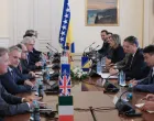 Predsjedavajući Predsjedništva Bosne i Hercegovine Denis Bećirović održao je novi sastanak s ambasadorima država članica Kvinte (Sjedinjene Američke Države, Savezna Republika Njemačka, Republika Francuska, Ujedinjeno Kraljevstvo Velike Britanije i Sjeverne Irske i Republika Italija). Na sastanku, koji je održan na inicijativu predsjedavajućeg Bećirovića, učestvovali su i šef Delegacije EU u BiH Johann Sattler te visoki predstavnik u BiH Christian Schmidt./Fena