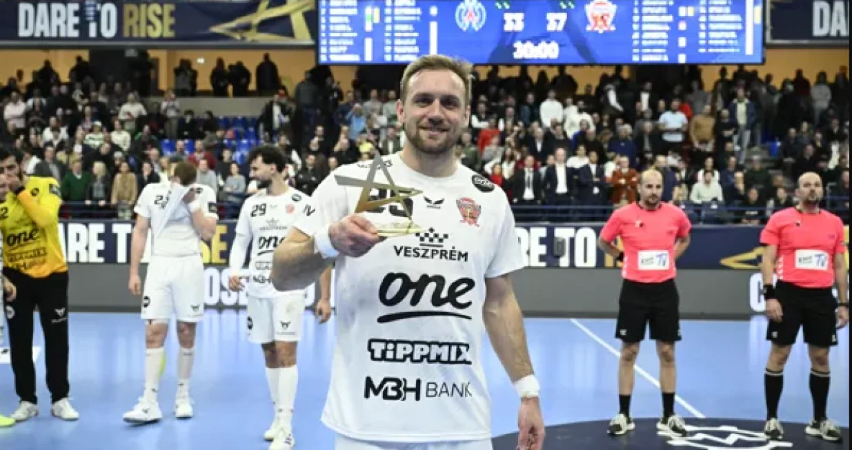 Luka Cindrić je bio igrač meča između PSG-a i Veszprema (FOTO: EHF)