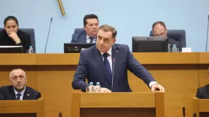 Milorad Dodik, obraćanje na sjednici NSRS-a/Srna