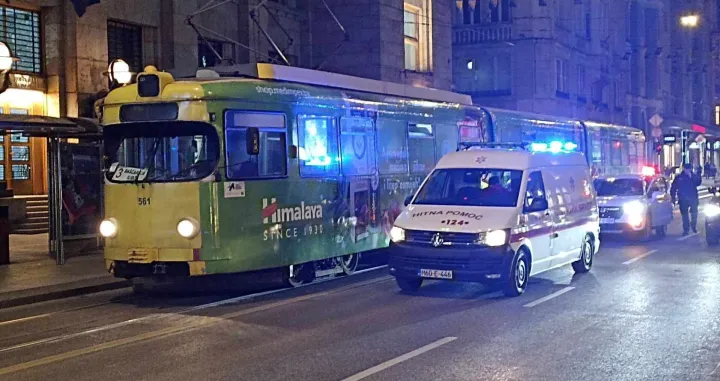 Saobraćajna nesreća u centru Sarajeva, Centralna banka BiH, automobil, MUP KS, Hitna pomoć/Amir Papić