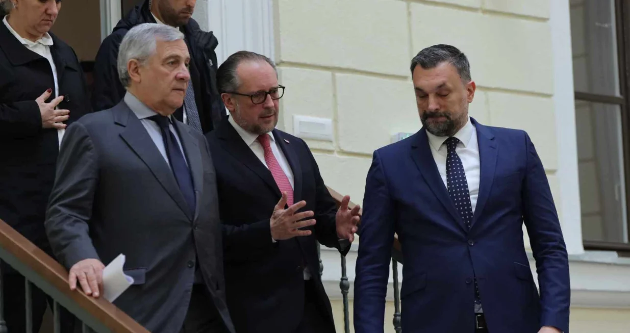 Antonio Tajani, Alexander Schallenberg i Elmedin Konaković/Senad Gubelić/