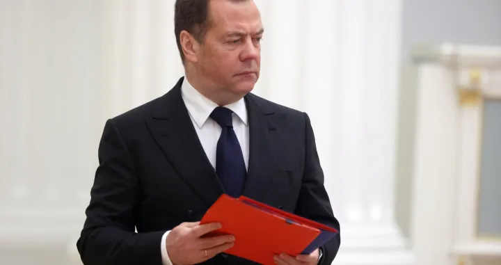 epa10312551 Deputy head of Russia's Security Council Dmitry Medvedev arrives for a meeting of Russian President Putin with members of the Russian Security Council at the Kremlin in Moscow, Russia, 18 November 2022. EPA/MIKHAIL METZEL/SPUTNIK/KREMLIN POOL MANDATORY CREDIT/Mikhail Metzel/Sputnik/Kremlin Pool