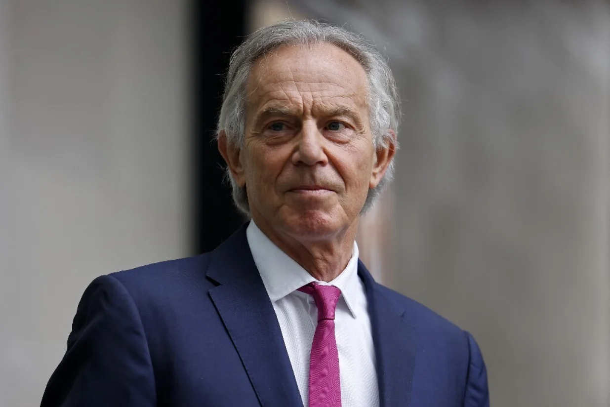 Tony Blair/Tolga Akmen
