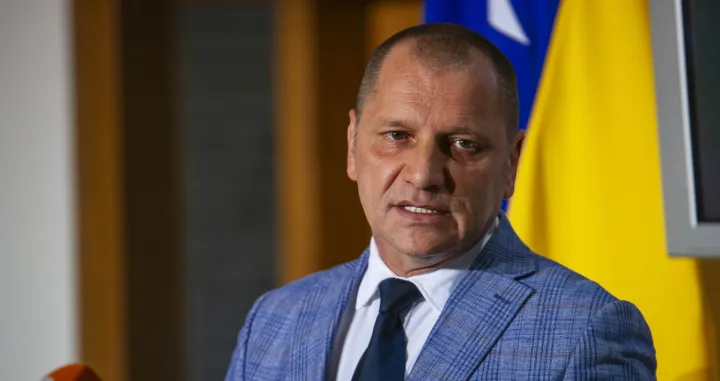 Sala Dom naroda Parlamenta BiH, Zlatko Miletić/Damir Deljo