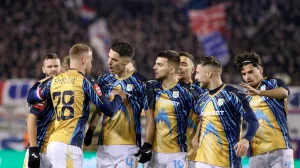 15.12.2024., stadion Poljud, Split - SuperSport HNL, 17. kolo, HNK Hajduk - HNK Rijeka. Slavlje nogometasa Rijeke nakon pogotka Nike Jankovica za izjednacenje 1:1. Ivan Smolcic, Niko Jankovic, Lindon Selahi, Marco Pasalic, Nais Djouahra Photo: Sime Zelic/PIXSELL