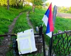 Provokacija, Vlasenica, imanje Bošnjaka, srpska trobojka, poruka/Podrinjemedia