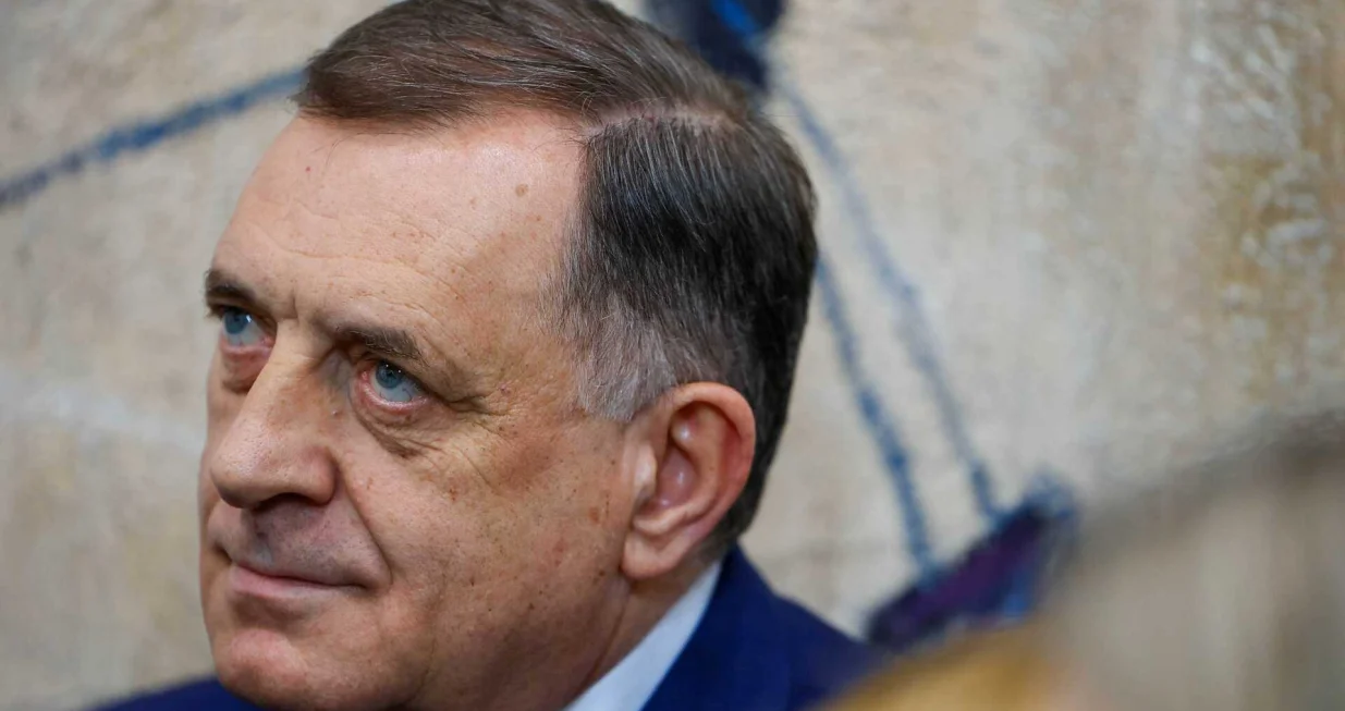 U Istočnom Sarajevu, 24. aprila 2025. godine, predsjednik bosanskohercegovačkog entiteta RS Milorad Dodik svečano je otvorio zgradu Rektorata i Muzičke akademije Univerziteta u Istočnom Sarajevu/Damir Deljo