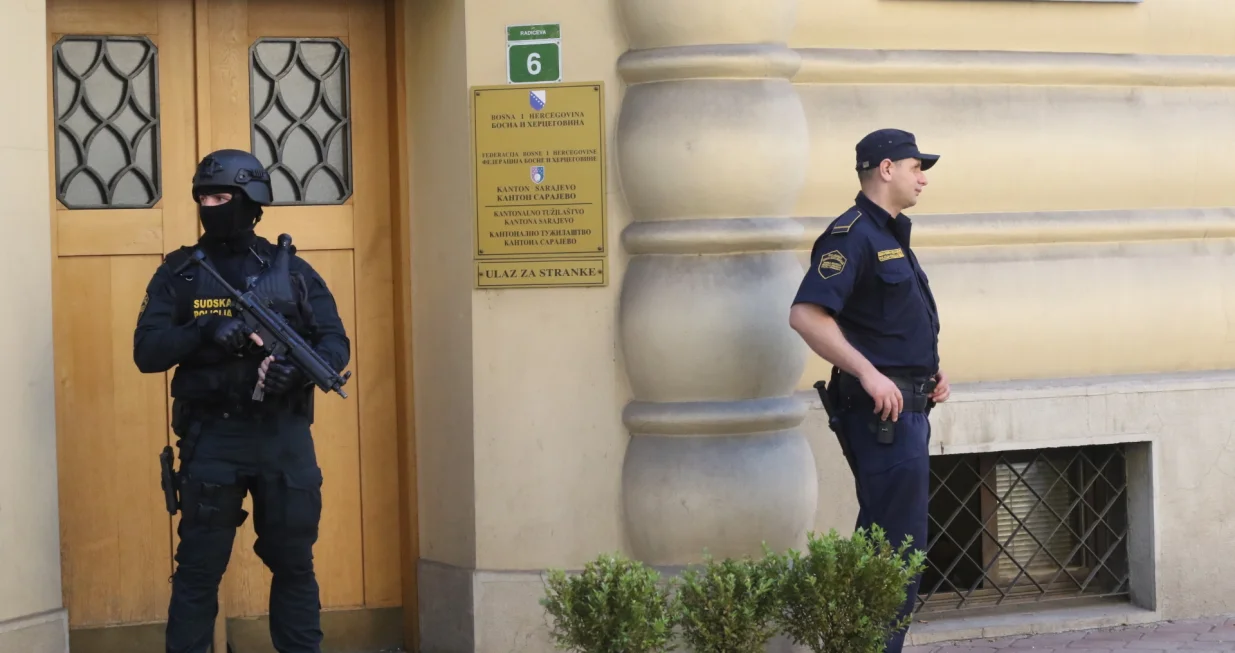 Elez tužilaštvo, Tužilaštvo KS/Didier Torche