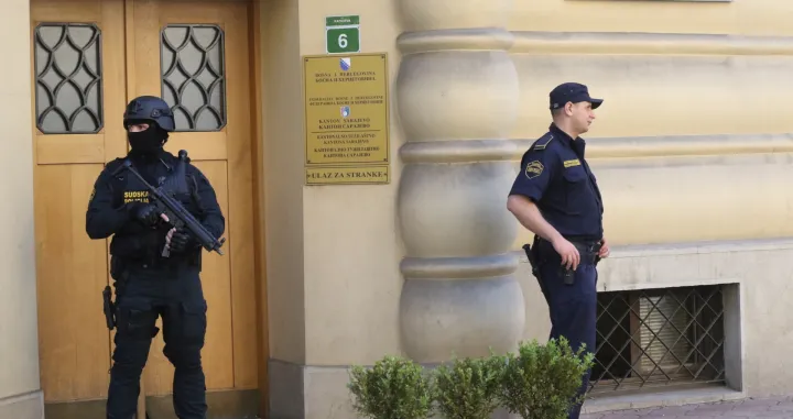Elez tužilaštvo, Tužilaštvo KS/Didier Torche
