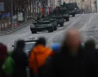 Na Crvenom trgu u Moskvi održana je proba vojne parade koja će biti održana povodom obilježavanja 76. godišnjice pobjede nad fašizmom. Ceremonija se održava 9. maja, a u toku su pripreme. Ruska vojna vozila prošla su poznatim Crvenim trgom. (Sefa Karacan - Anadolu Agency)/Sefa Karacan