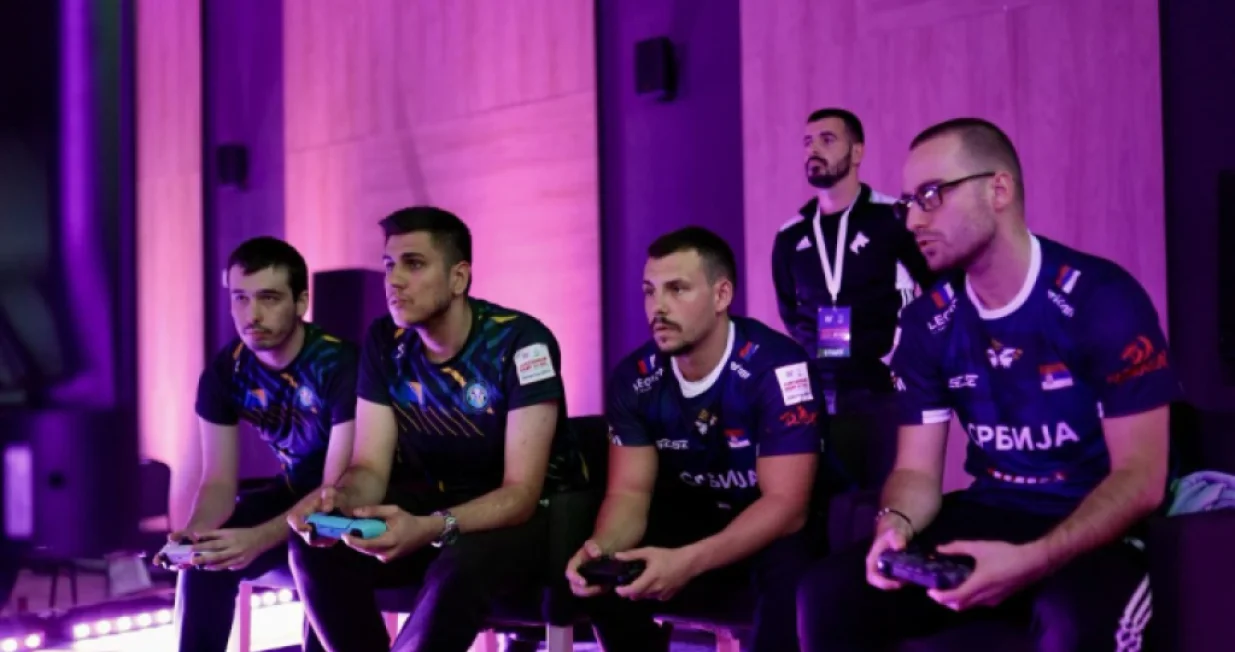 Novo i Parla ESport