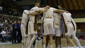 Detalj sa utakmice u Skenderiji (FOTO: Sport1.ba - Sanel Konjhodžić)