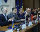 Sporazum stranaka na nivou države BiH o uspostavi nove koalicije, dvije trojke iz RS i FBiH - SDS, PDP, SDP, NiP, NS, ZPR, te NES, Naprijed, ZNG, zgrada Parlamenta BiH/Damir Deljo/