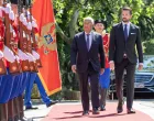 Podgorica, Crna Gora - 14. maj 2025:Predsjednik Evropskog savjeta Antonio Košta stigao je u srijedu u zvaničnu posjetu Crnoj Gori, na poziv predsjednika države Jakova Milatovića.Koštu je, uz najviše vojne i državne počasti dočekao crnogorski predsjednik Jakov Milatović u Vili Gorica, nakon čega je uslijedio sastanak dvije delegacije, tokom kojih će biti razmotrena pitanja od značaja za ubrzanje evropskog puta Crne Gore. (Rusmin Radic - Anadolu Agency)/