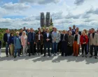 16.05.2025., Zagreb -Plato Gradec. Konferencija za medije na kojoj su zajednicki kandidati Mozemo! i SDP-a za gradonacelnika Grada Zagreba Tomislava Tomasevica i predsjednik SDP-a Sinise Hajdasa Doncica uputili zavrsne poruke uoci izbora za gradonacelnika i Gradsku skupstinu Grada Zagreba. Photo: Sanjin Strukic/PIXSELL/Sanjin Strukic/pixsell