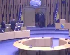 Kovačević, Nović i Špirić napuštaju sjednicu/Screenshot/
