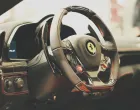 Ferrari, volan, logo, ilustracija/Pixabay