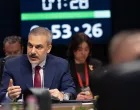 BUDIMPEЕ TA, MAДђARSKA - 21. MAJ:MaД'arski ministar vanjskih poslova i vanjske trgovine Peter Szijjarto doДЌekao je kolege, meД'u kojima turskog ministra vanjskih poslova Hakana Fidana, uoДЌi neformalnog samita ministara vanjskih poslova Organizacije turkijskih drЕѕava u BudimpeЕЎti, MaД'arska, 21. maja 2025. (Murat GГ¶k - Anadolu Agency)/