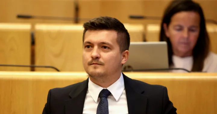 Azhar Sejarić/