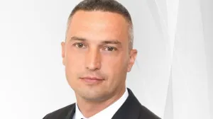 Milan Kasapović/