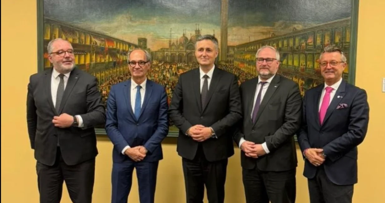 Član Predsjedništva BiH, Denis Bećirović, sa delegacijom francuskih parlamentaraca, francuski parlamentarci, susret u Daytonu/