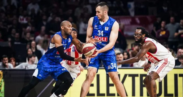 Budućnost - Crvena zvezda (FOTO: ABA liga, Dragana Stjepanović)