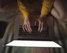 Postala pijun u shemi pranja novca/Freepik