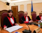 Sutkinja Larisa Velić je potpisala svečanu izjavu/USBiH/