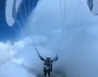 Paraglajder iz Kine/Screenshot