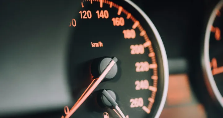 brzinomjeri na automobilima/