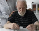 Rani znak demencije ne javlja se u glavi, već u ustima/Freepik